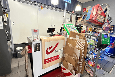 Bpost, pakjes/brieven verzenden/ophalen bij Dagbladhandel Stalen in Genk